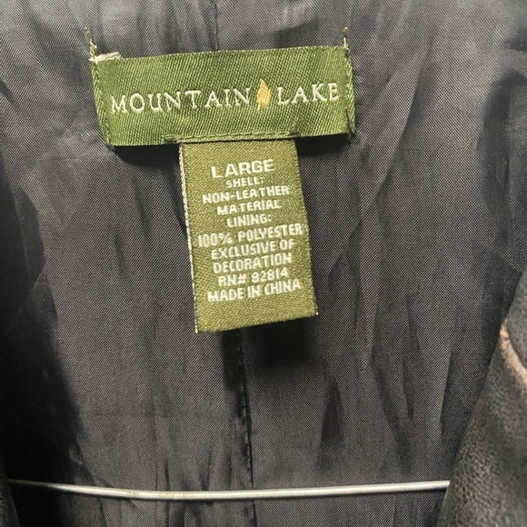 Mountain Lake Faux Leather Jacket Sz L Black with distressed Brown Trimmings - Picture 4 of 6